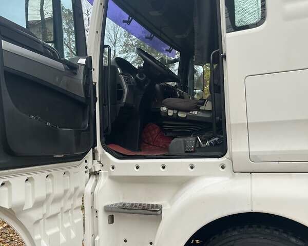 Белый МАН ТГКС, объемом двигателя 10.52 л и пробегом 738 тыс. км за 21800 $, фото 10 на Automoto.ua