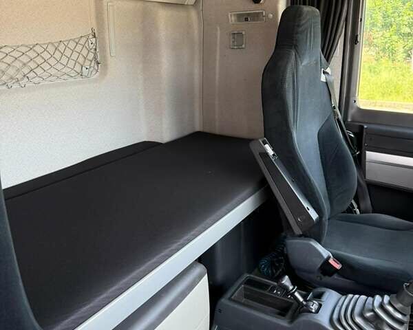 Белый МАН ТГКС, объемом двигателя 0 л и пробегом 999 тыс. км за 12500 $, фото 5 на Automoto.ua