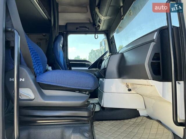 Белый МАН ТГКС, объемом двигателя 10.52 л и пробегом 980 тыс. км за 13700 $, фото 9 на Automoto.ua