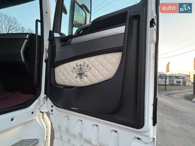 Белый МАН ТГКС, объемом двигателя 10.52 л и пробегом 968 тыс. км за 18500 $, фото 37 на Automoto.ua