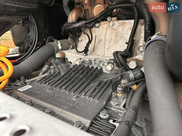 Белый МАН ТГКС, объемом двигателя 10.5 л и пробегом 772 тыс. км за 19550 $, фото 5 на Automoto.ua