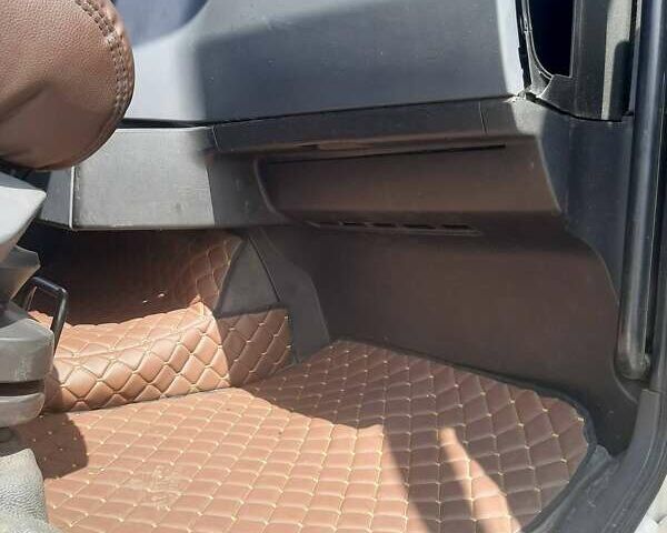Белый МАН ТГКС, объемом двигателя 10.52 л и пробегом 120 тыс. км за 13999 $, фото 5 на Automoto.ua