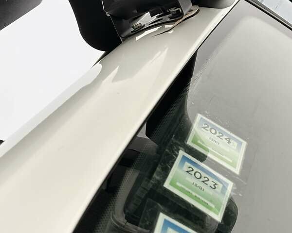 Белый МАН ТГКС, объемом двигателя 10.5 л и пробегом 772 тыс. км за 19550 $, фото 10 на Automoto.ua