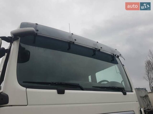Белый МАН ТГКС, объемом двигателя 10.52 л и пробегом 390 тыс. км за 25500 $, фото 1 на Automoto.ua