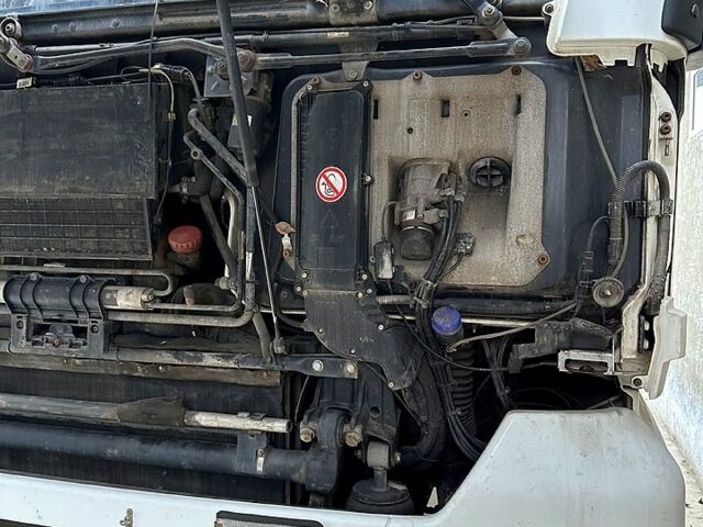 Білий МАН ТГКС, об'ємом двигуна 10.5 л та пробігом 922 тис. км за 19000 $, фото 4 на Automoto.ua