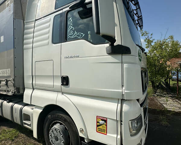 Белый МАН ТГКС, объемом двигателя 10.52 л и пробегом 30 тыс. км за 20000 $, фото 4 на Automoto.ua