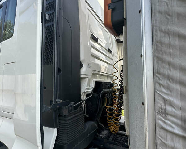 Белый МАН ТГКС, объемом двигателя 10.52 л и пробегом 30 тыс. км за 20000 $, фото 9 на Automoto.ua