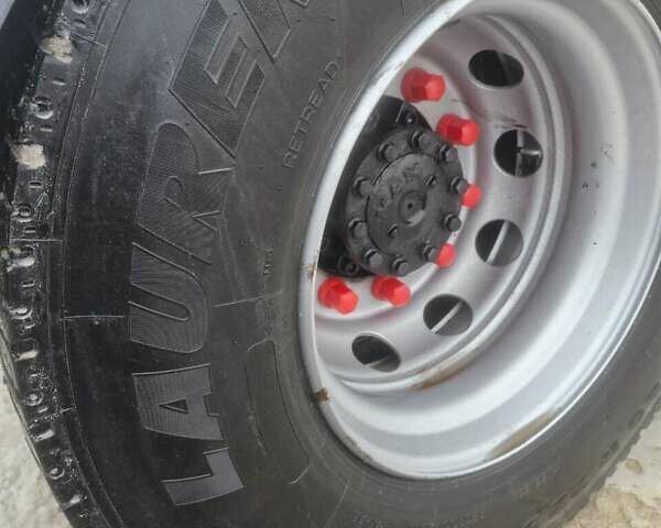 Белый МАН ТГКС, объемом двигателя 0 л и пробегом 671 тыс. км за 21900 $, фото 1 на Automoto.ua