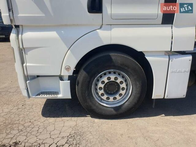 Белый МАН ТГКС, объемом двигателя 0 л и пробегом 186 тыс. км за 15800 $, фото 6 на Automoto.ua