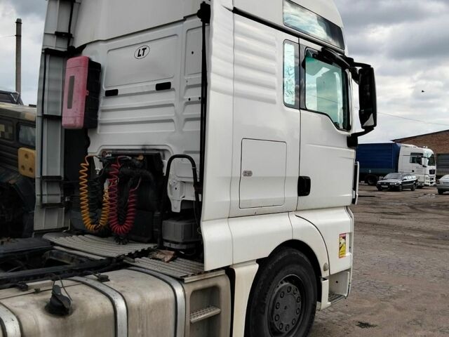 Белый МАН ТГКС, объемом двигателя 10.52 л и пробегом 1000 тыс. км за 17000 $, фото 7 на Automoto.ua