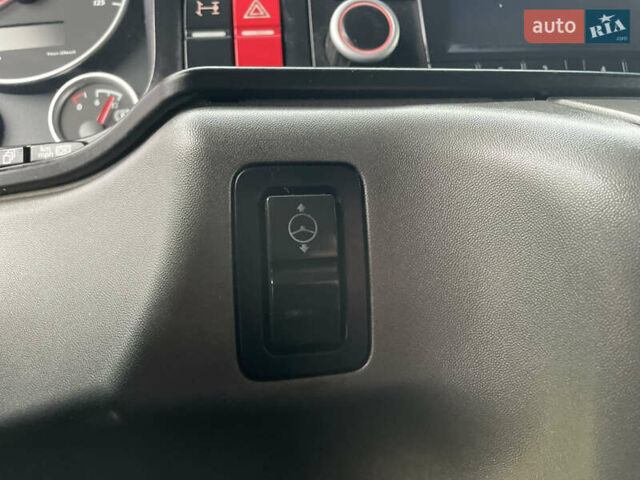 Белый МАН ТГКС, объемом двигателя 10.5 л и пробегом 465 тыс. км за 25000 $, фото 29 на Automoto.ua