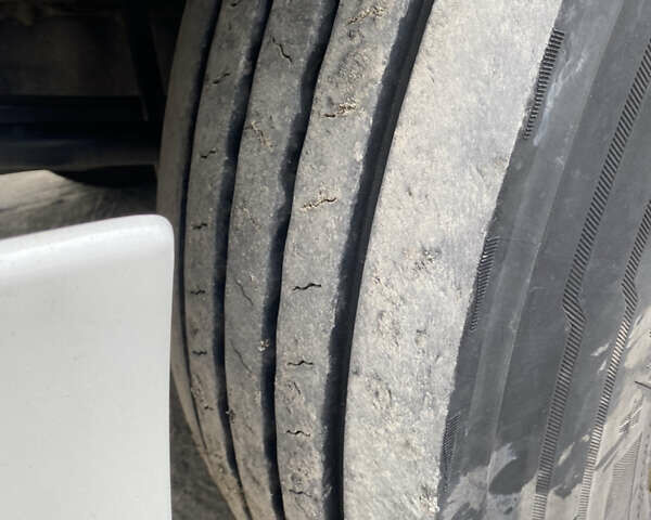 Белый МАН ТГКС, объемом двигателя 0 л и пробегом 758 тыс. км за 20500 $, фото 9 на Automoto.ua