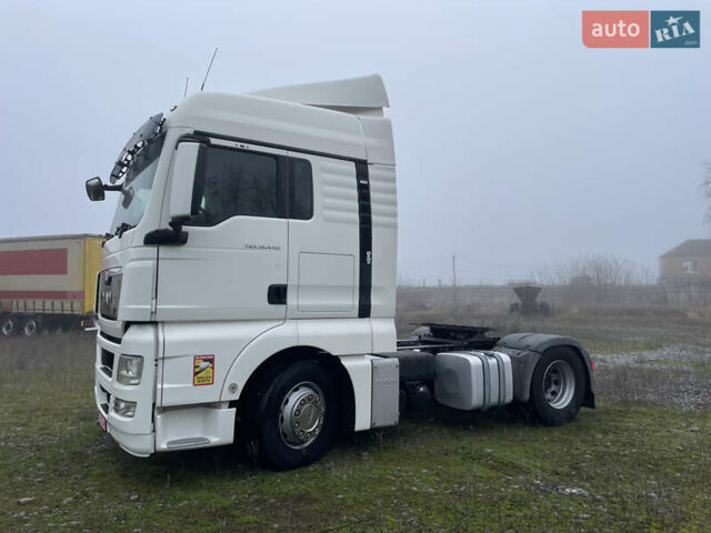 Белый МАН ТГКС, объемом двигателя 10.5 л и пробегом 465 тыс. км за 25000 $, фото 6 на Automoto.ua