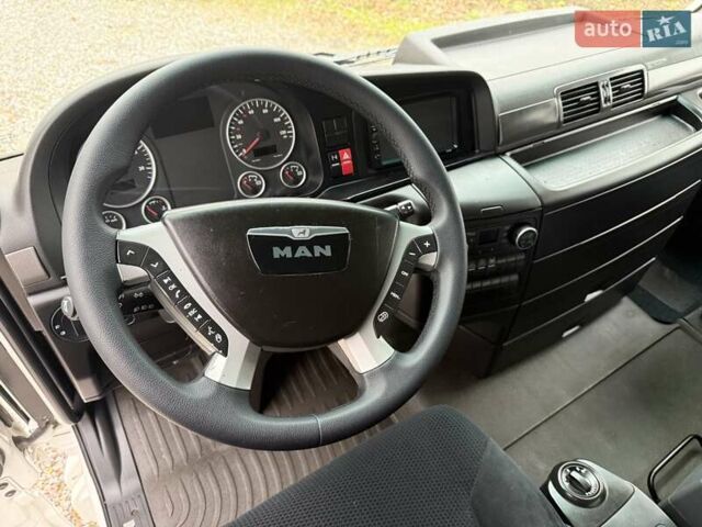 Белый МАН ТГКС, объемом двигателя 12.5 л и пробегом 870 тыс. км за 24500 $, фото 8 на Automoto.ua