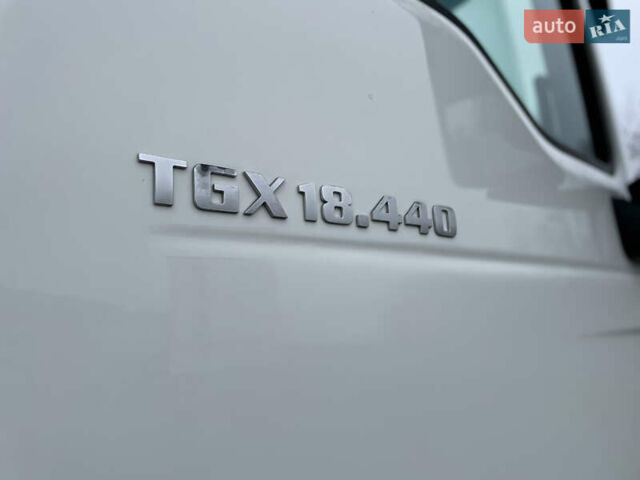 Белый МАН ТГКС, объемом двигателя 10.5 л и пробегом 465 тыс. км за 25000 $, фото 18 на Automoto.ua