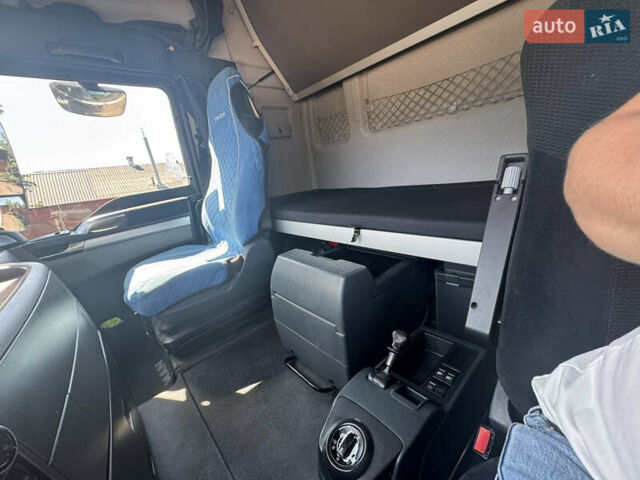 Белый МАН ТГКС, объемом двигателя 10.52 л и пробегом 879 тыс. км за 17700 $, фото 24 на Automoto.ua