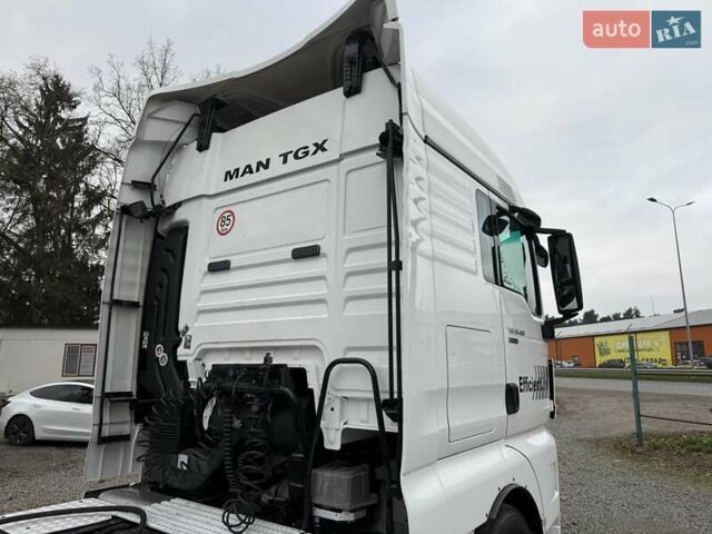 Белый МАН ТГКС, объемом двигателя 12.5 л и пробегом 870 тыс. км за 24500 $, фото 18 на Automoto.ua