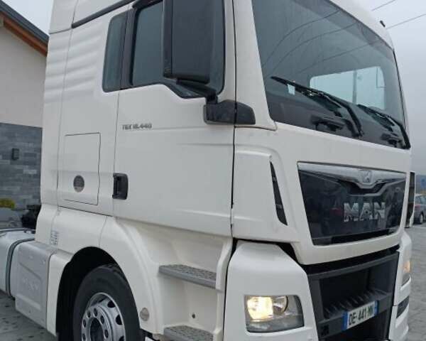 Білий МАН ТГКС, об'ємом двигуна 12.4 л та пробігом 751 тис. км за 17000 $, фото 18 на Automoto.ua