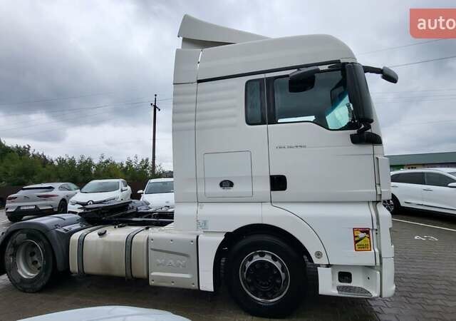 Белый МАН ТГКС, объемом двигателя 12.42 л и пробегом 764 тыс. км за 16000 $, фото 7 на Automoto.ua