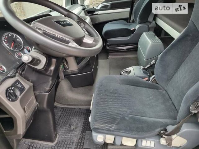 Белый МАН ТГКС, объемом двигателя 12.42 л и пробегом 716 тыс. км за 24700 $, фото 6 на Automoto.ua
