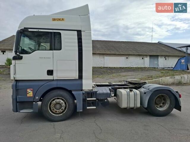 Белый МАН ТГКС, объемом двигателя 12.42 л и пробегом 832 тыс. км за 12500 $, фото 7 на Automoto.ua