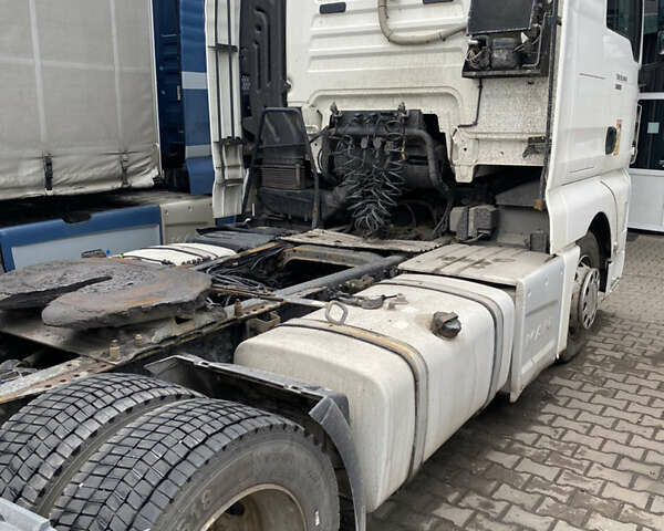 Белый МАН ТГКС, объемом двигателя 12.42 л и пробегом 890 тыс. км за 14800 $, фото 6 на Automoto.ua