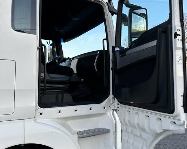 МАН ТГКС 2014 в Виннице на Automoto.ua Белый МАН ТГКС, объемом двигателя 12.42 л и пробегом 780 тыс. км за 16000 $, фото 17 на Automoto.ua