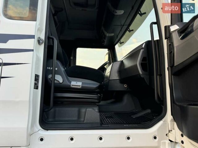 Белый МАН ТГКС, объемом двигателя 0 л и пробегом 996 тыс. км за 18300 $, фото 46 на Automoto.ua