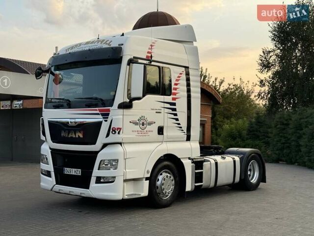 Белый МАН ТГКС, объемом двигателя 0 л и пробегом 996 тыс. км за 18300 $, фото 2 на Automoto.ua