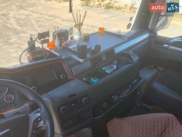 Белый МАН ТГКС, объемом двигателя 12.42 л и пробегом 993 тыс. км за 24900 $, фото 11 на Automoto.ua