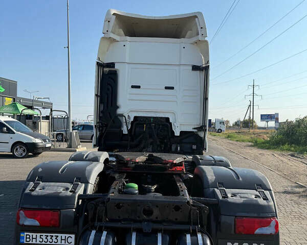 Белый МАН ТГКС, объемом двигателя 12.42 л и пробегом 820 тыс. км за 19300 $, фото 3 на Automoto.ua