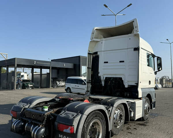 Белый МАН ТГКС, объемом двигателя 12.42 л и пробегом 700 тыс. км за 20000 $, фото 2 на Automoto.ua