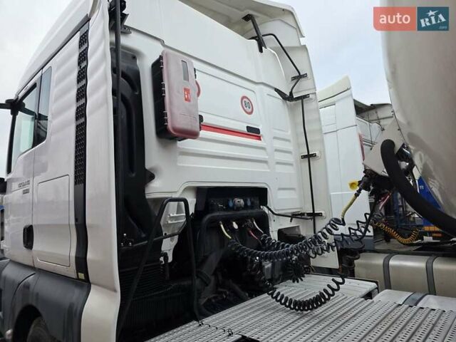 Белый МАН ТГКС, объемом двигателя 12.42 л и пробегом 785 тыс. км за 22999 $, фото 7 на Automoto.ua