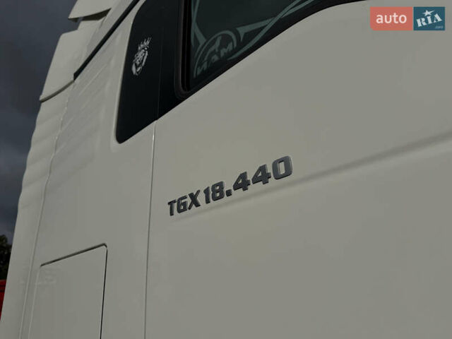 МАН ТГКС 2016 в Киеве на Automoto.ua Белый МАН ТГКС, объемом двигателя 12.42 л и пробегом 950 тыс. км за 18999 $, фото 3 на Automoto.ua