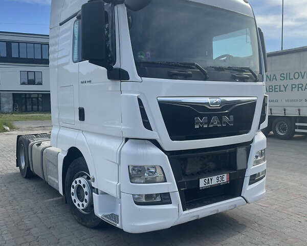 Белый МАН ТГКС, объемом двигателя 12.42 л и пробегом 730 тыс. км за 18500 $, фото 1 на Automoto.ua