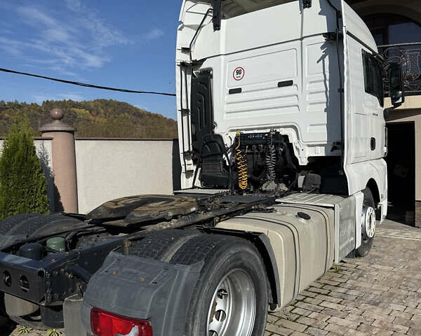 Белый МАН ТГКС, объемом двигателя 12.42 л и пробегом 731 тыс. км за 20500 $, фото 5 на Automoto.ua