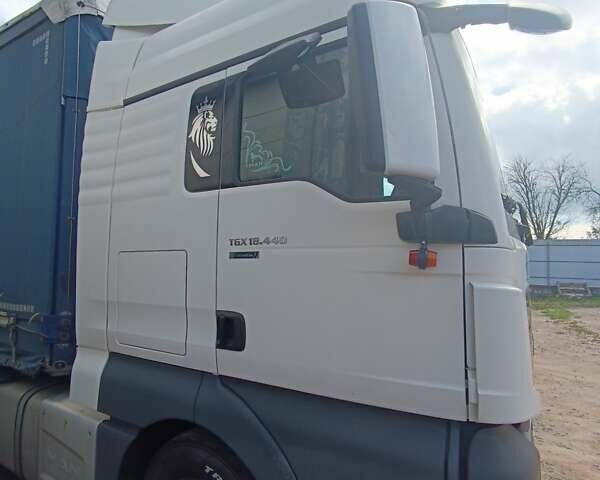 Белый МАН ТГКС, объемом двигателя 12.42 л и пробегом 760 тыс. км за 30000 $, фото 11 на Automoto.ua