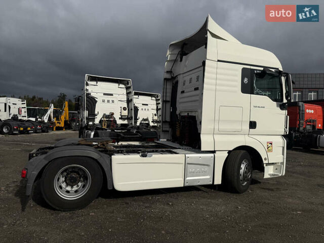 МАН ТГКС 2016 в Киеве на Automoto.ua Белый МАН ТГКС, объемом двигателя 12.42 л и пробегом 950 тыс. км за 18999 $, фото 5 на Automoto.ua
