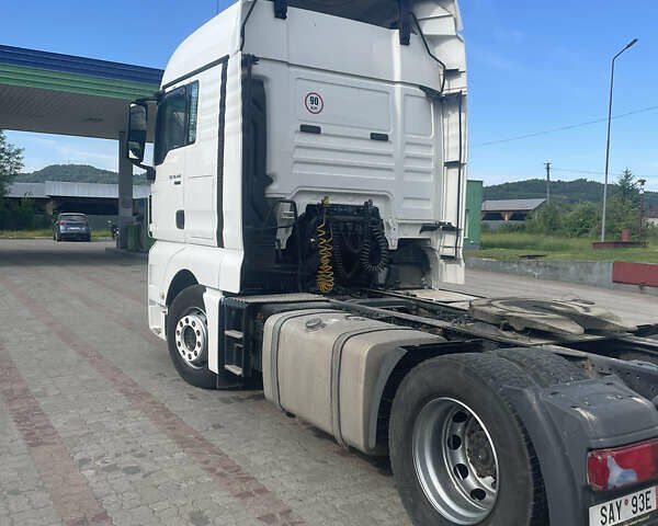 Белый МАН ТГКС, объемом двигателя 12.42 л и пробегом 730 тыс. км за 18500 $, фото 4 на Automoto.ua
