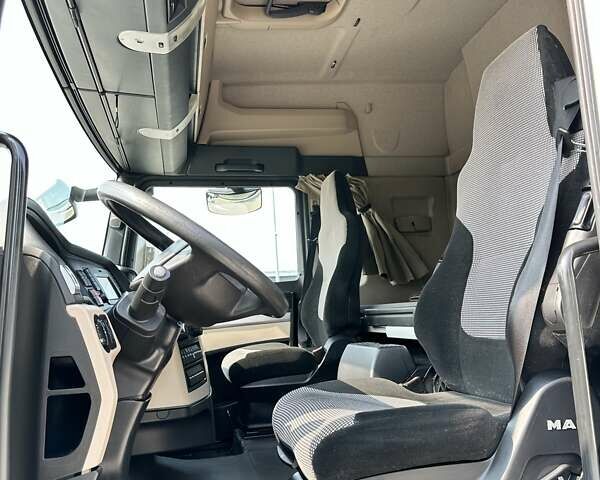 Белый МАН ТГКС, объемом двигателя 12.4 л и пробегом 990 тыс. км за 23000 $, фото 17 на Automoto.ua