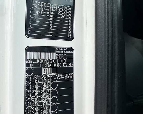 Белый МАН ТГКС, объемом двигателя 12.42 л и пробегом 805 тыс. км за 23500 $, фото 19 на Automoto.ua