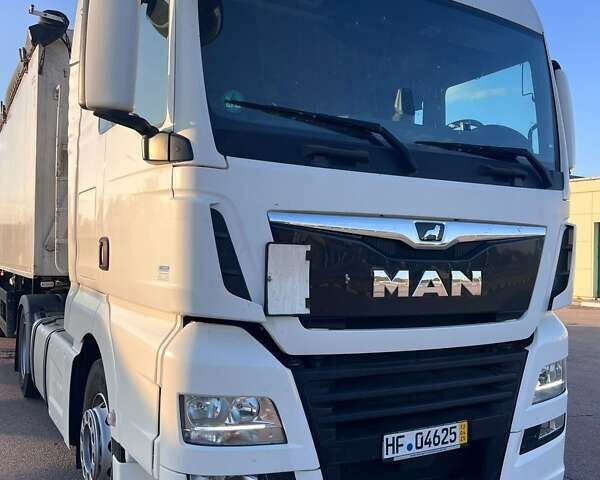 Белый МАН ТГКС, объемом двигателя 0 л и пробегом 401 тыс. км за 34792 $, фото 7 на Automoto.ua