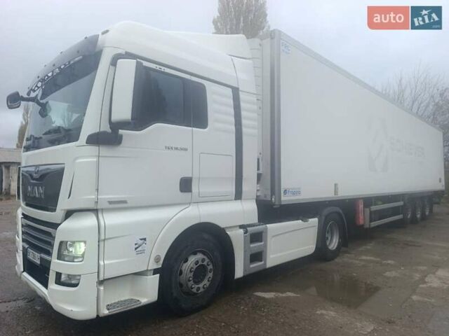 Білий МАН ТГКС, об'ємом двигуна 12.42 л та пробігом 720 тис. км за 31000 $, фото 2 на Automoto.ua