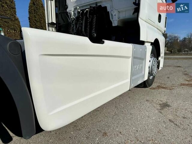Белый МАН ТГКС, объемом двигателя 0 л и пробегом 600 тыс. км за 27999 $, фото 121 на Automoto.ua