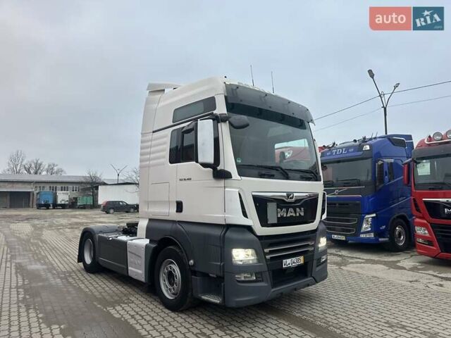 Белый МАН ТГКС, объемом двигателя 12.5 л и пробегом 750 тыс. км за 23900 $, фото 1 на Automoto.ua
