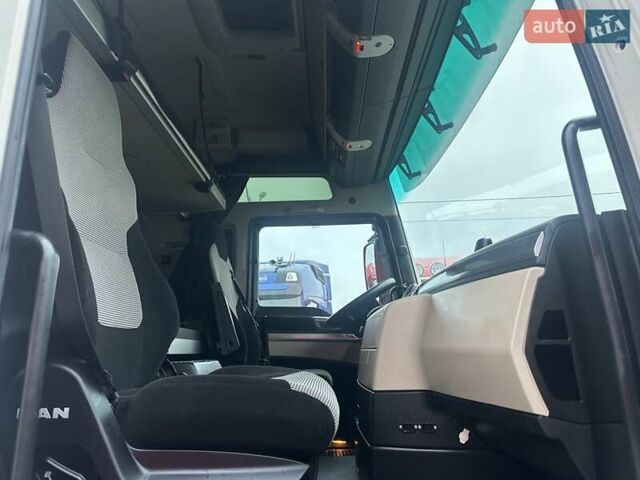 Белый МАН ТГКС, объемом двигателя 12.5 л и пробегом 750 тыс. км за 23900 $, фото 17 на Automoto.ua