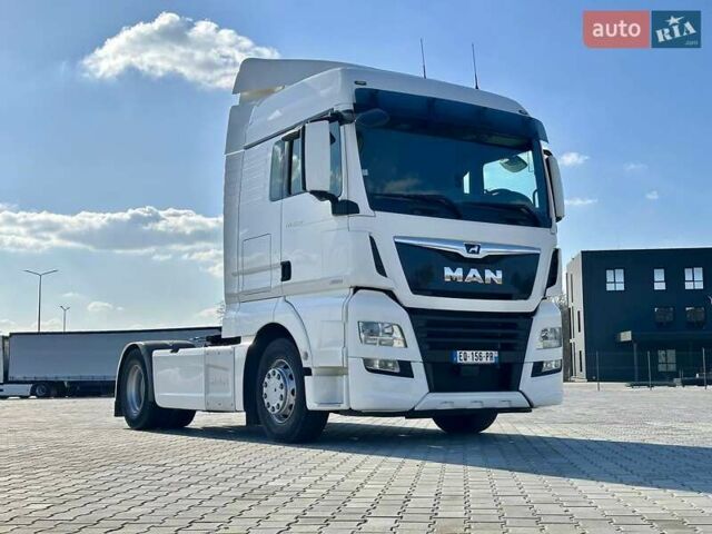 Белый МАН ТГКС, объемом двигателя 0 л и пробегом 600 тыс. км за 27999 $, фото 1 на Automoto.ua