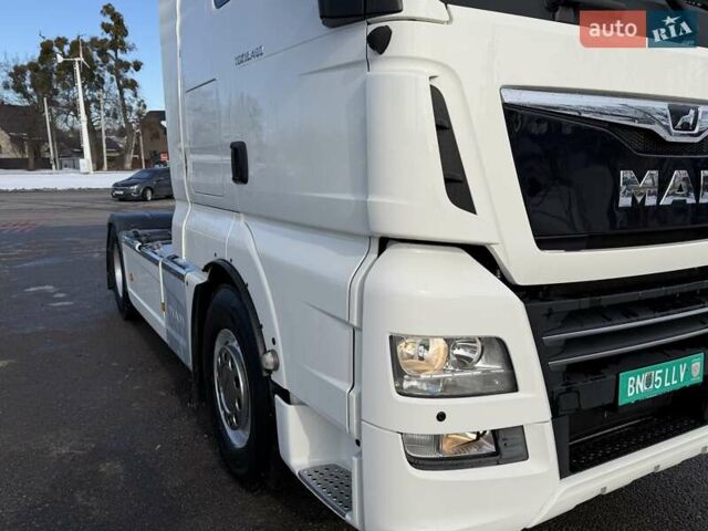 Белый МАН ТГКС, объемом двигателя 12 л и пробегом 825 тыс. км за 29777 $, фото 24 на Automoto.ua
