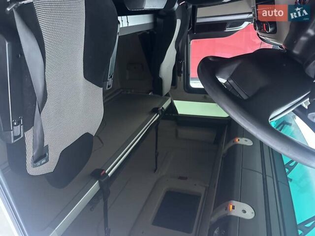 Белый МАН ТГКС, объемом двигателя 12.5 л и пробегом 750 тыс. км за 23900 $, фото 19 на Automoto.ua