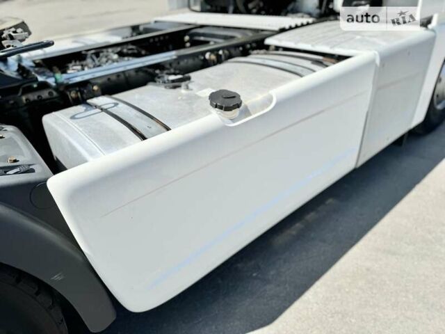 Білий МАН ТГКС, об'ємом двигуна 0 л та пробігом 657 тис. км за 32999 $, фото 25 на Automoto.ua